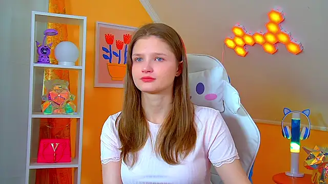 Snapshot of JaneRosen chatting on May 9, 2026, 6:28 am JaneRosen online show from May 9, 2026, 6:28 am