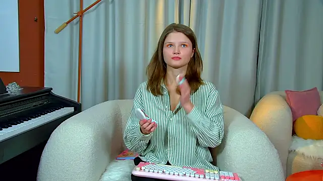 Snapshot of JaneRosen chatting on October 15, 2025, 6:33 am JaneRosen online show from October 15, 2025, 6:33 am