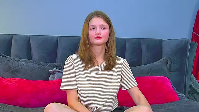 Snapshot of JaneRosen chatting on November 26, 2025, 6:35 am JaneRosen online show from November 26, 2025, 6:35 am