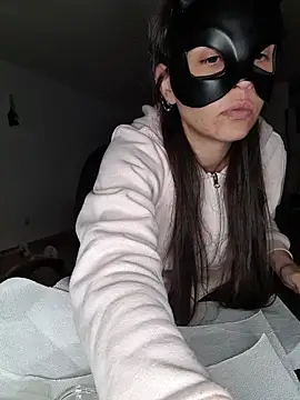 SweetSun69 online show from May 5, 2026, 7:17 pm