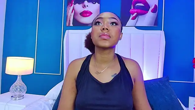 Snapshot of AngelaRoberts chatting on October 23, 2025, 4:11 am AngelaRoberts online show from October 23, 2025, 4:11 am