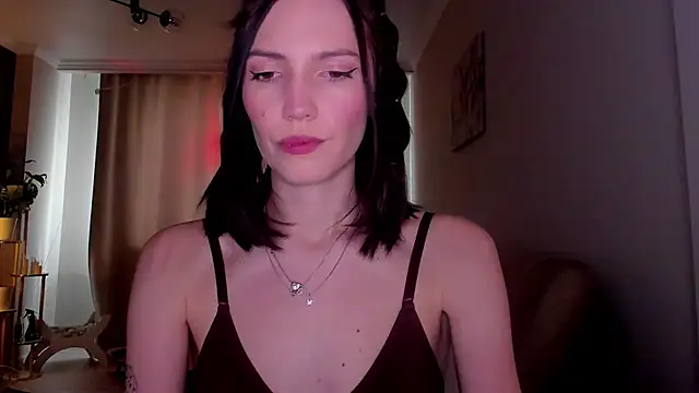 AdeleShinemm online show from February 4, 2026, 5:35 am