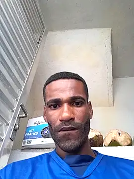 negrobrazil92 online show from September 11, 2025, 5:13 pm