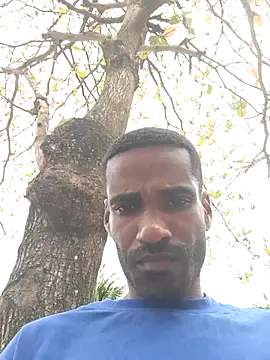 negrobrazil92 online show from September 12, 2025, 3:23 pm