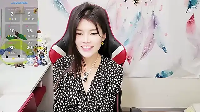 Alina10932 online show from November 27, 2025, 9:10 am