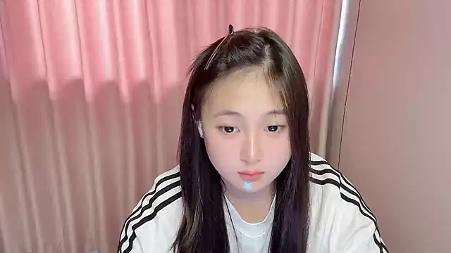Snapshot of xxz98 chatting on June 13, 2026, 4:43 am xxz98 online show from June 13, 2026, 4:43 am