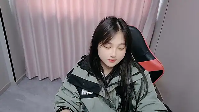Snapshot of xxz98 chatting on April 30, 2026, 10:58 pm xxz98 online show from April 30, 2026, 10:58 pm