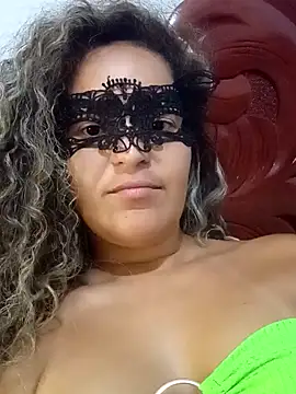 Snapshot of RaphinhaSanches chatting on November 30, 2025, 10:49 am RaphinhaSanches online show from November 30, 2025, 10:49 am