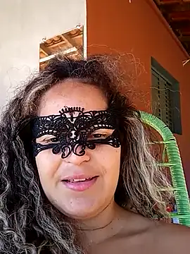 Snapshot of RaphinhaSanches chatting on October 23, 2025, 11:42 am RaphinhaSanches online show from October 23, 2025, 11:42 am