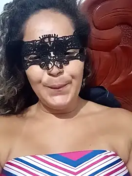 RaphinhaSanches online show from January 14, 2026, 10:24 pm