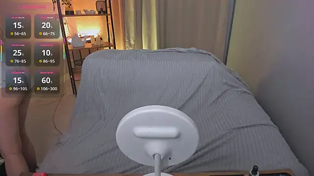 Snapshot of Millie_Vanillies chatting on December 2, 2025, 5:53 am Millie Vanillies online show from December 2, 2025, 5:53 am