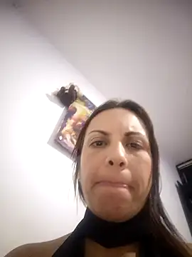 Snapshot of Antonellasex18 chatting on November 5, 2025, 4:04 am Antonellasex18 online show from November 5, 2025, 4:04 am