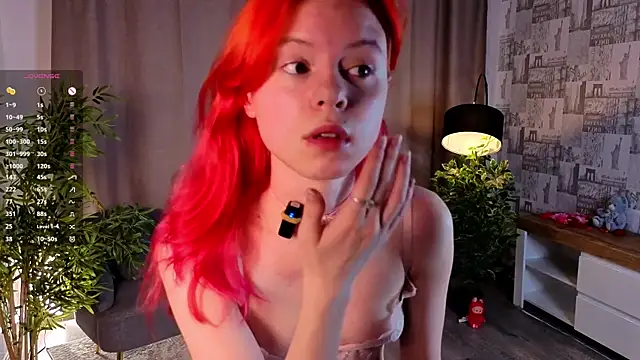 TiannaBorlace online show from June 30, 2026, 2:00 am