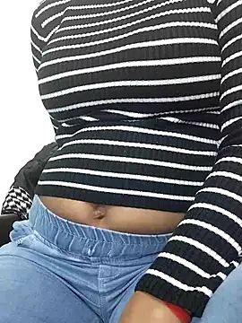 Snapshot of Laxmi_89 chatting on December 4, 2025, 3:27 am Laxmi 89 online show from December 4, 2025, 3:27 am