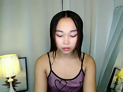 Snapshot of SultryCyraFoxmore chatting on May 20, 2026, 12:35 pm SultryCyraFoxmore online show from May 20, 2026, 12:35 pm