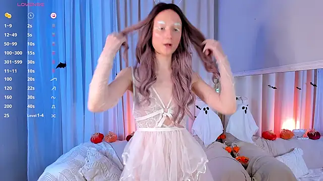 Snapshot of MilliMouse chatting on October 20, 2025, 11:49 pm MilliMouse online show from October 20, 2025, 11:49 pm