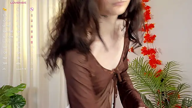 Snapshot of MilliMouse chatting on October 25, 2025, 10:54 pm MilliMouse online show from October 25, 2025, 10:54 pm