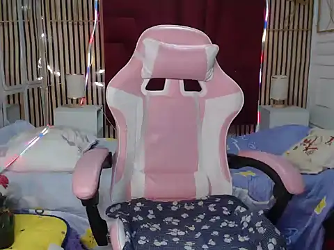 Snapshot of Lisiton chatting on November 9, 2025, 6:50 am Lisiton online show from November 9, 2025, 6:50 am