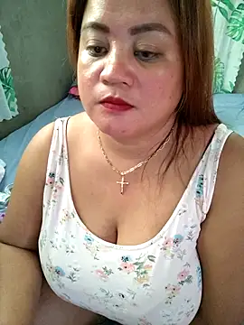 Snapshot of lady_rosie chatting on September 18, 2025, 5:32 am lady rosie online show from September 18, 2025, 5:32 am