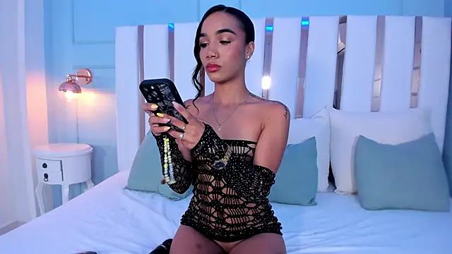 AriaHart Oficial online show from October 7, 2025, 12:28 pm
