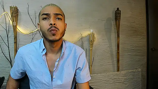 MarcusRain  online show from February 13, 2026, 3:50 am