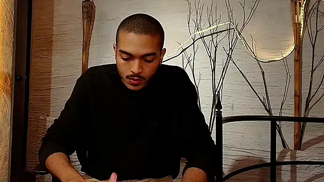 MarcusRain  online show from January 15, 2026, 3:43 am