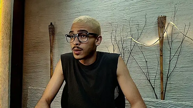 MarcusRain  online show from March 4, 2026, 3:36 am