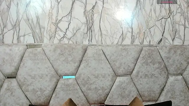 EXOTIC EBONY  online show from September 21, 2025, 7:41 pm