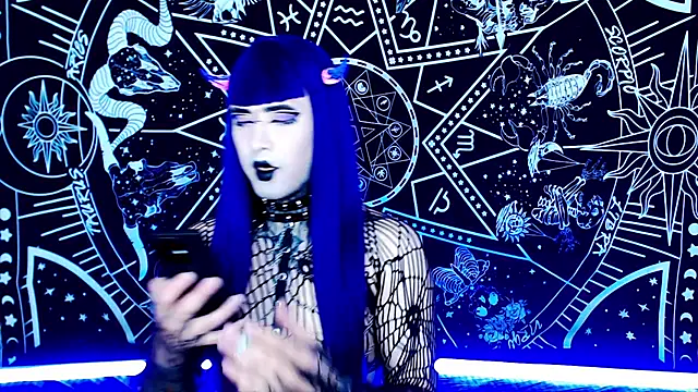 naomi satan online show from December 16, 2025, 2:27 am
