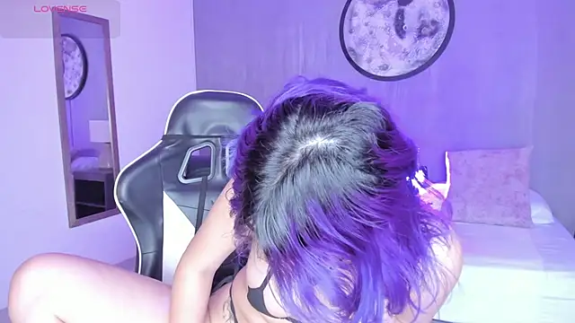 rei cos online show from January 12, 2026, 12:23 pm