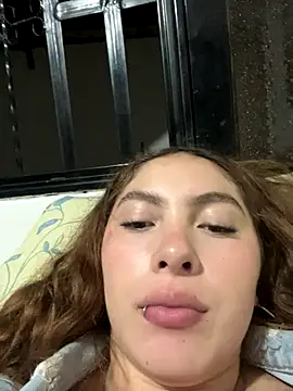 Snapshot of Samantha_2190 chatting on December 15, 2025, 3:56 am Samantha 2190 online show from December 15, 2025, 3:56 am