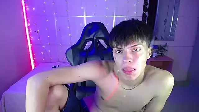 Justin gray  online show from September 10, 2025, 8:30 pm
