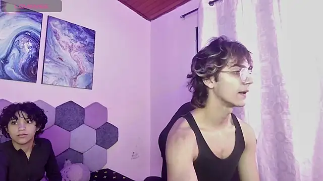 Snapshot of 2006_tgn chatting on October 14, 2025, 11:55 am 2006 tgn online show from October 14, 2025, 11:55 am