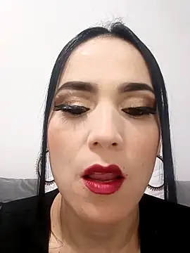 jamila zair online show from November 11, 2025, 12:44 pm