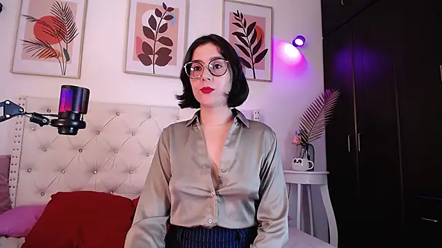 Snapshot of barbyehot chatting on November 19, 2025, 8:42 pm barbyehot online show from November 19, 2025, 8:42 pm