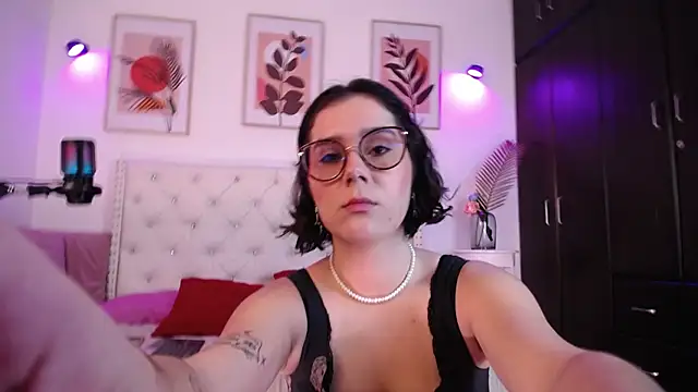 Snapshot of barbyehot chatting on October 23, 2025, 7:56 pm barbyehot online show from October 23, 2025, 7:56 pm