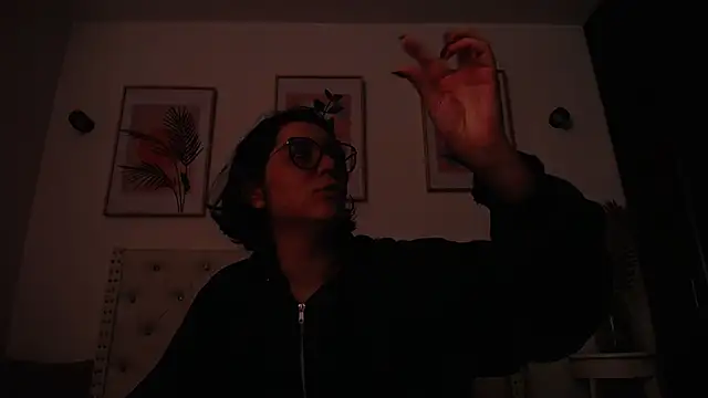 Snapshot of barbyehot chatting on November 4, 2025, 3:49 pm barbyehot online show from November 4, 2025, 3:49 pm