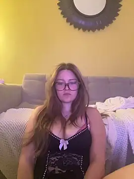 Snapshot of cherryrosealiee chatting on April 23, 2026, 12:51 pm cherryrosealiee online show from April 23, 2026, 12:51 pm