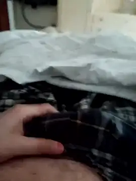 Snapshot of Empi19cm chatting on March 22, 2026, 6:15 am Empi19cm online show from March 22, 2026, 6:15 am