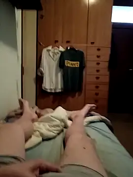 Snapshot of Empi19cm chatting on September 16, 2025, 5:08 am Empi19cm online show from September 16, 2025, 5:08 am