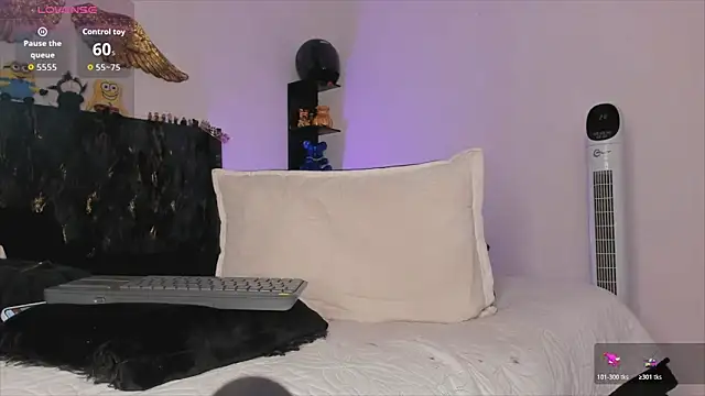 Snapshot of MadissonAbondax_ chatting on March 6, 2026, 10:38 pm MadissonAbondax online show from March 6, 2026, 10:38 pm