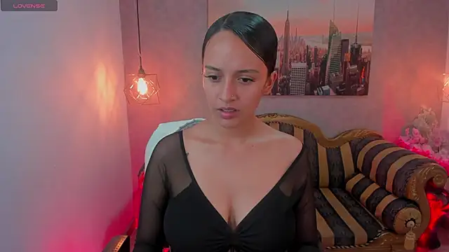 Snapshot of Salome_Smitth_1 chatting on March 21, 2026, 8:13 pm Salome Smitth 1 online show from March 21, 2026, 8:13 pm