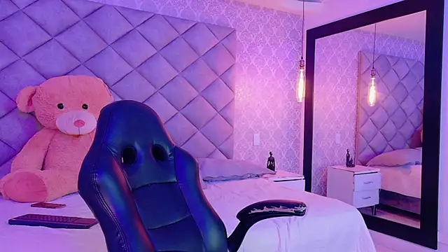 kylerose07 online show from November 20, 2025, 4:13 am