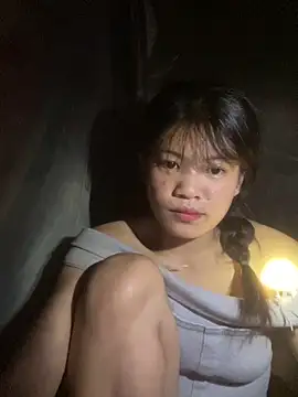 Ngoc 2k5 online show from October 1, 2025, 2:43 pm