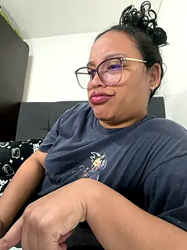 Snapshot of angels_evil chatting on November 28, 2025, 7:52 am angels evil online show from November 28, 2025, 7:52 am