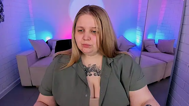 Snapshot of SladaDell chatting on March 4, 2026, 9:06 am SladaDell online show from March 4, 2026, 9:06 am