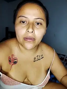 yelezia online show from October 8, 2025, 4:25 am