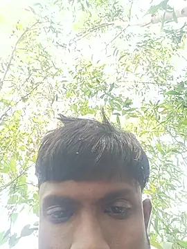 Snapshot of 96Rohon chatting on March 18, 2026, 4:04 am 96Rohon online show from March 18, 2026, 4:04 am