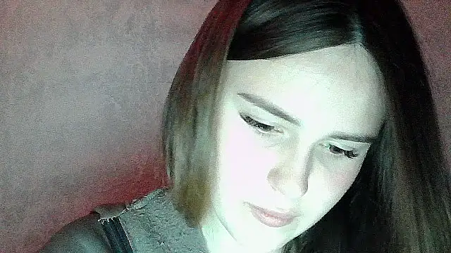 Snapshot of SweetLoraa chatting on April 26, 2026, 8:39 pm SweetLoraa online show from April 26, 2026, 8:39 pm