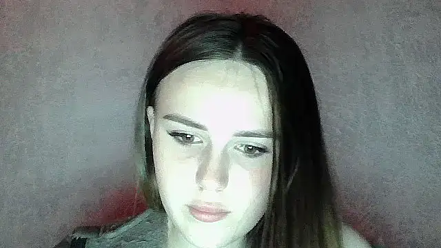 Snapshot of SweetLoraa chatting on April 29, 2026, 1:21 am SweetLoraa online show from April 29, 2026, 1:21 am